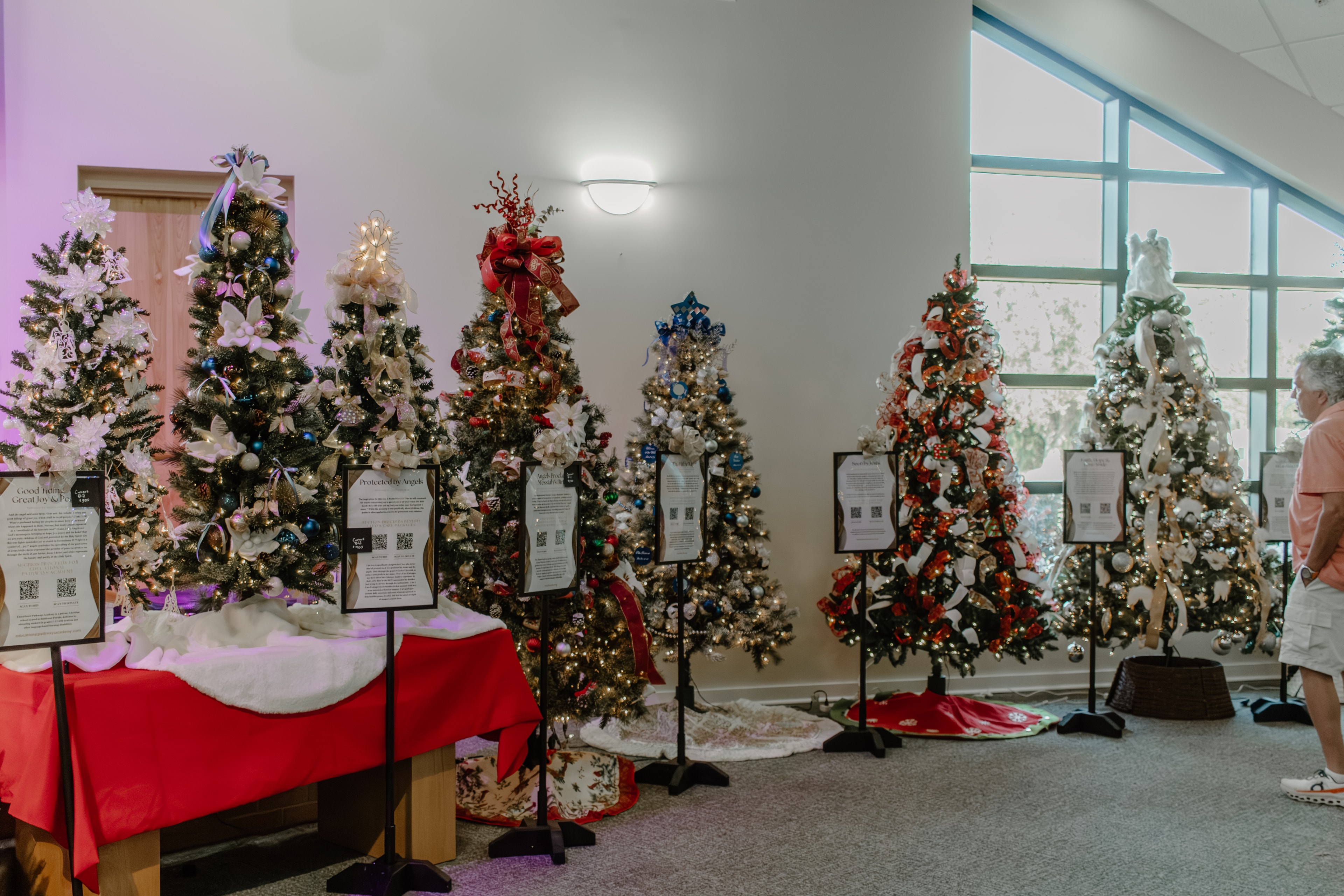 Jesus-Themed Tree Hall
